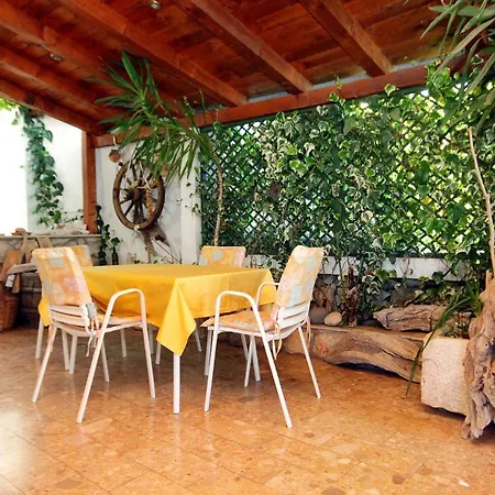 Triple 540d Gæstehus 3*